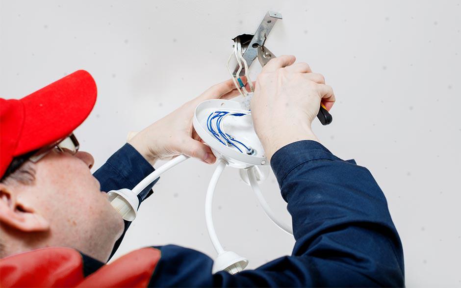 cherche électricien pas cher Saint-Denis